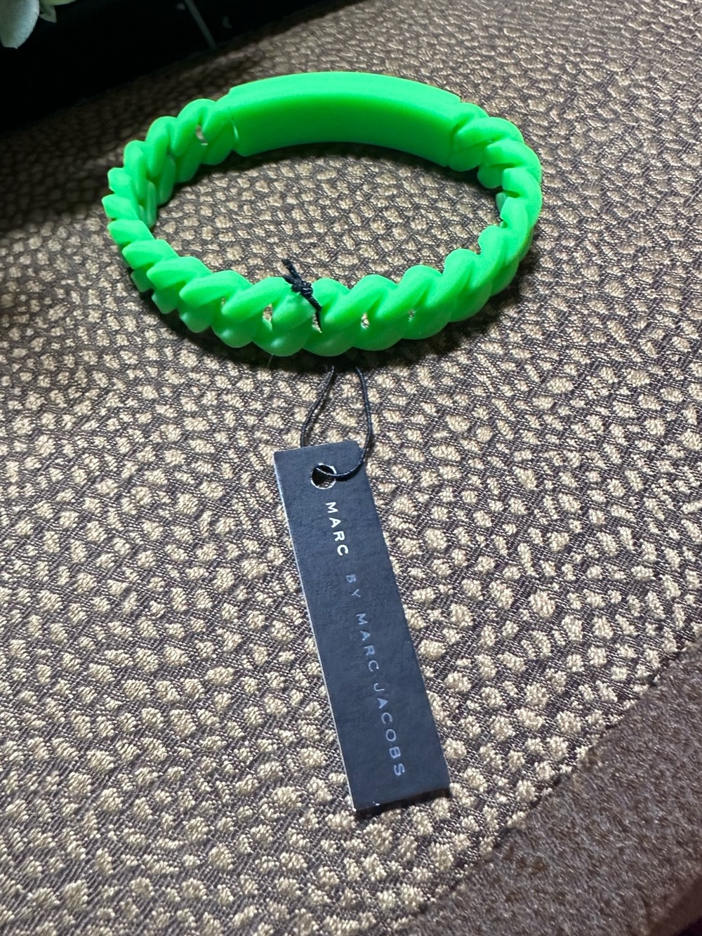 Studio Works Neon Green Silicone Chain-Link Bracelet